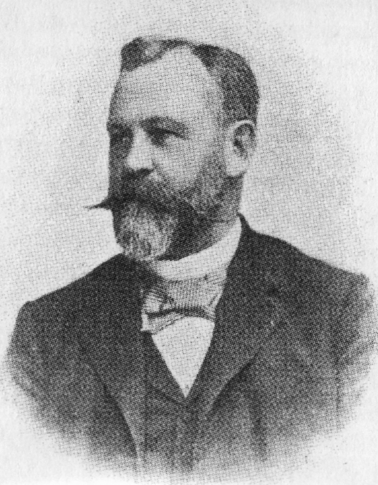 KÜSTER, Ernst