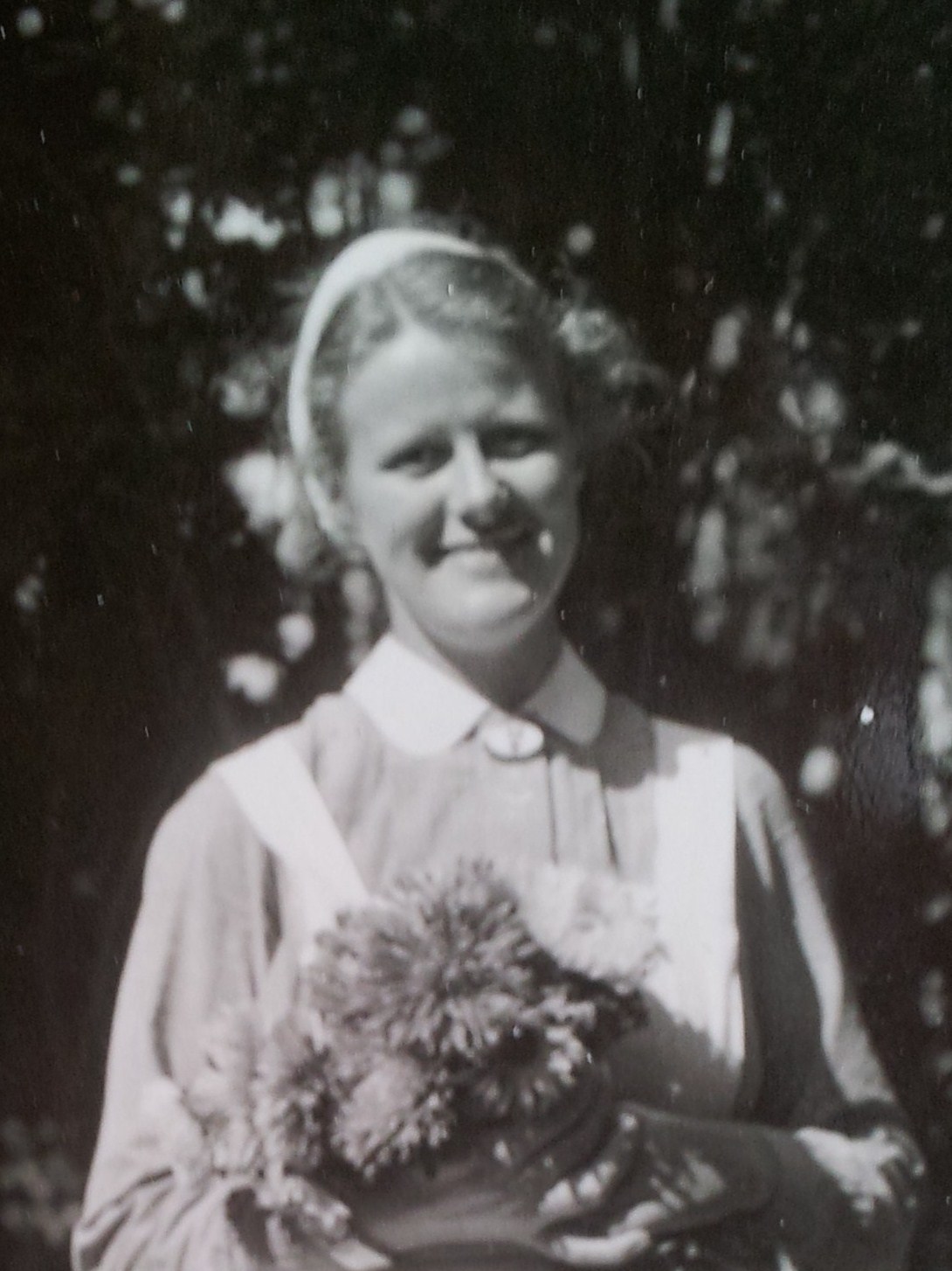 GADOW, Eva von (1913-2002)